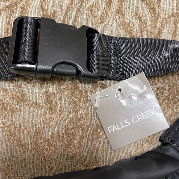 Falls Creek Black Quilted Fanny Pack Sling Bag NWT - Picture 8 of 8